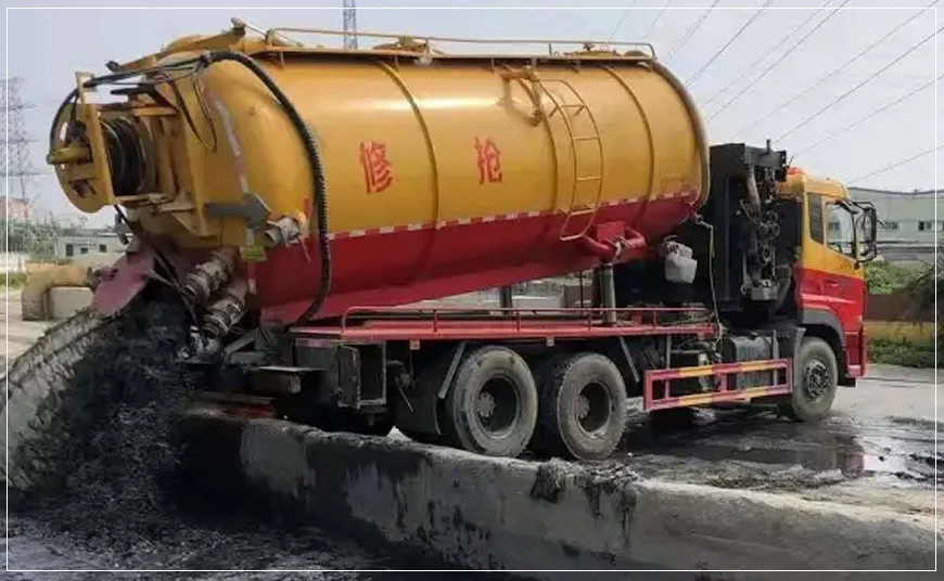 漳浦沉淀池清理案例
